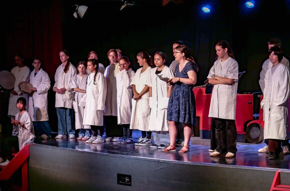 theatre1.jpg